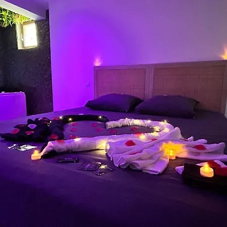 アパート Duplex Romantique Avec Jacuzzi Privatif *