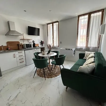 Duplex Romantique Avec Jacuzzi Privatif