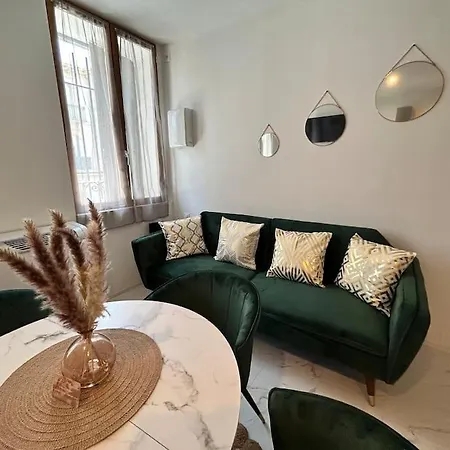 Duplex Romantique Avec Jacuzzi Privatif *