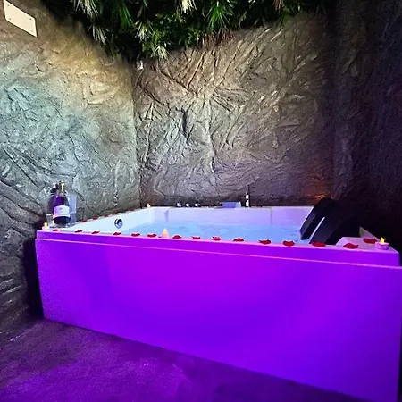 アパート Duplex Romantique Avec Jacuzzi Privatif